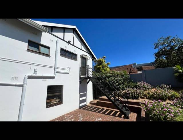 4 BEDROOM HOUSE FOR SALE IN DESAINAGAR